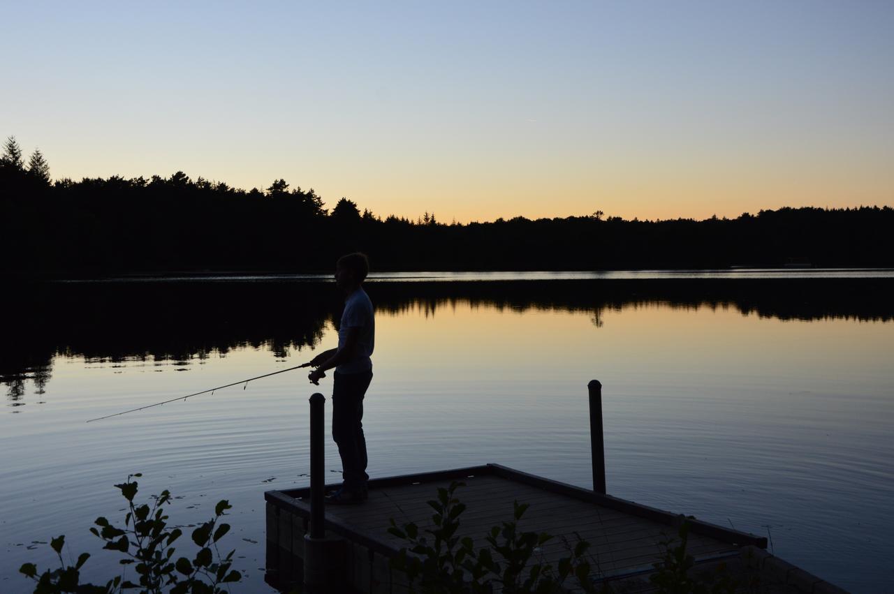 Les Etangs De Taysse Hotel Espagnac Luaran gambar